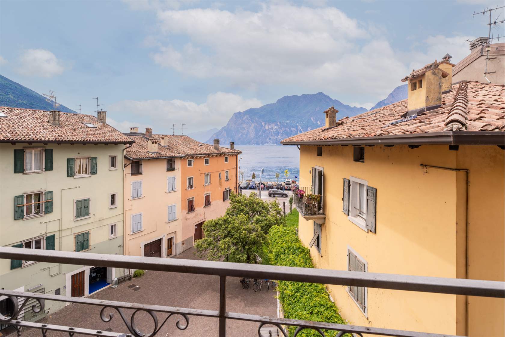 Oleeva Garda Living | HOLIDAY APARTMENTS TORBOLE-RIVA DEL GARDA (TN)