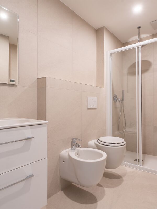 Appartamento attico vista lago